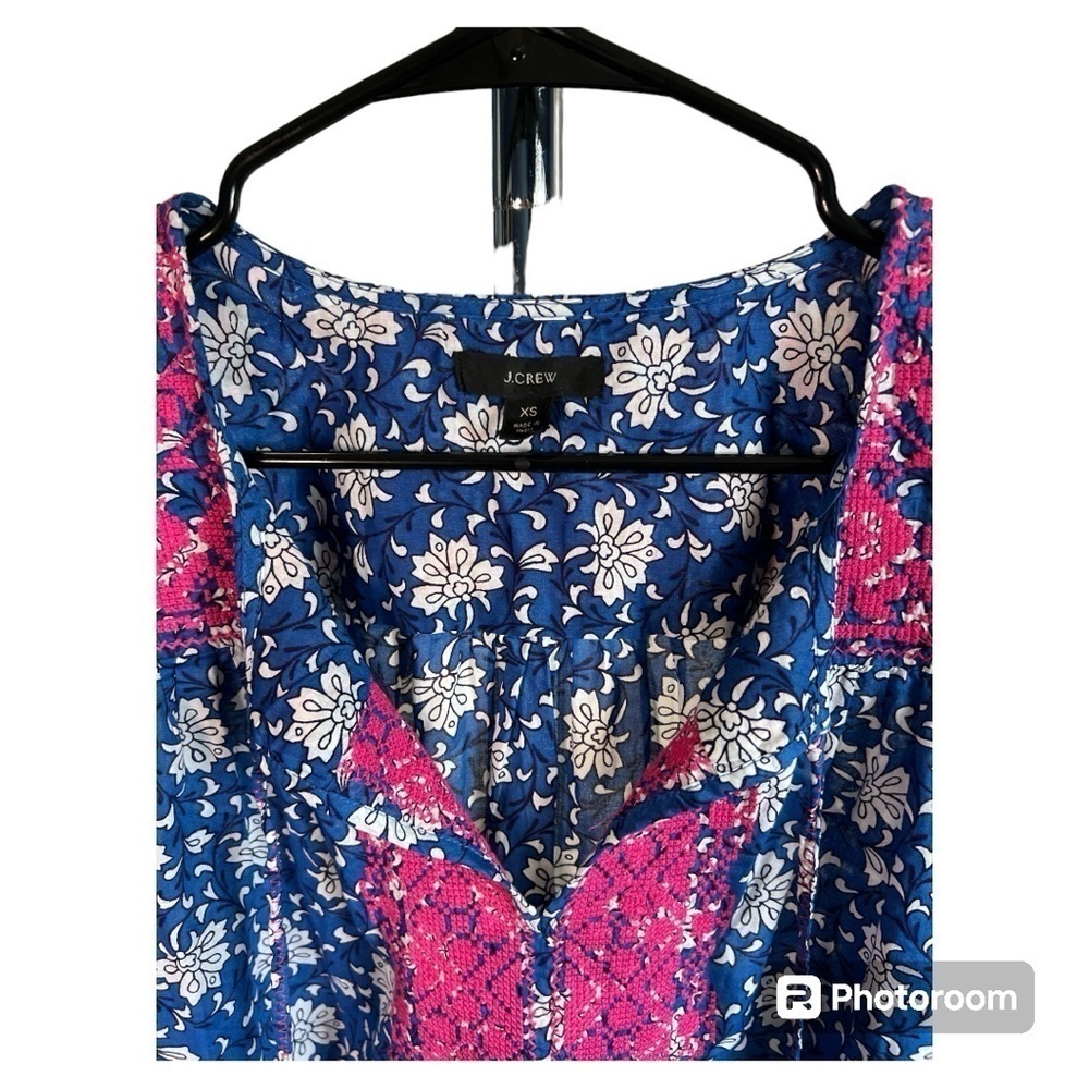 J. Crew Floral Peasant Embroidered Top in Pink, Blue, and White size XS - Picture 4 of 8
